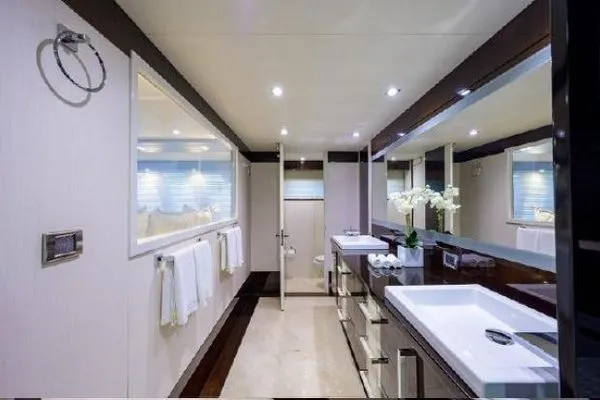 Slide: The Image of Lazzara Yachts LSX 95 Flybridge 2012 - 30