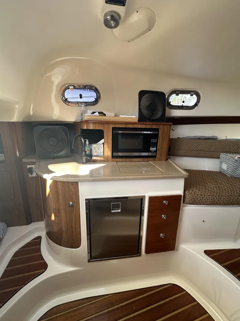 Slide: The Image of Pursuit OS 315 Offshore 2008 - 36