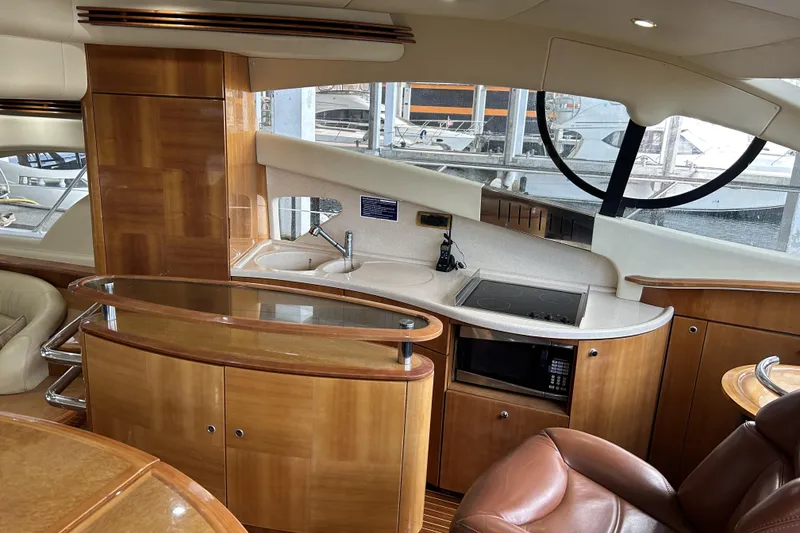 Slide: The Image of Azimut 55 2003 - 7