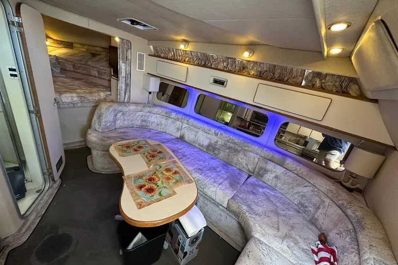 Slide: The Image of Sea Ray 370 Express Cruiser 1994 - 21