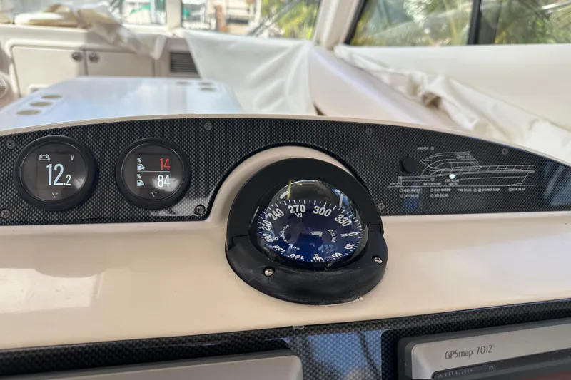 Slide: The Image of Riviera 47 Enclosed Flybridge Series II 2009 - 45