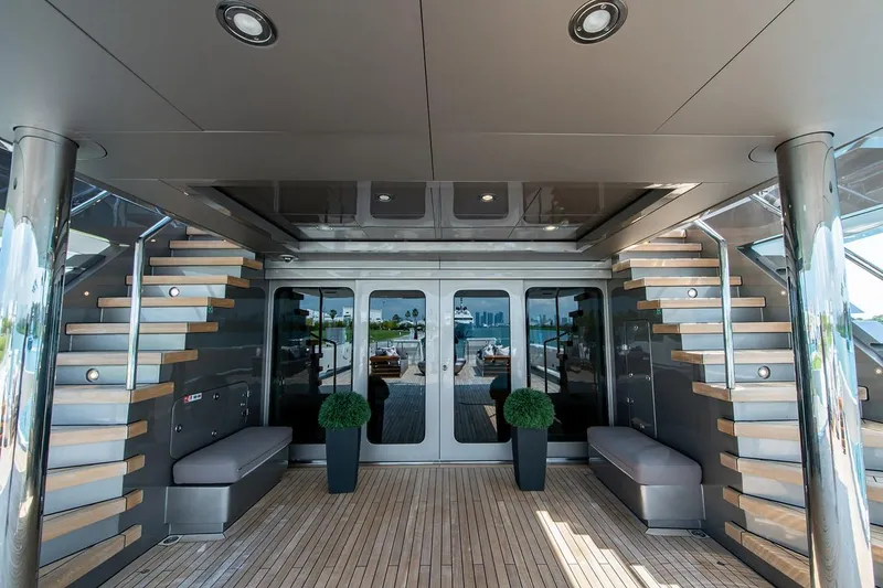 Slide: The Image of Oceanfast 174 Motor Yacht 2004 - 11