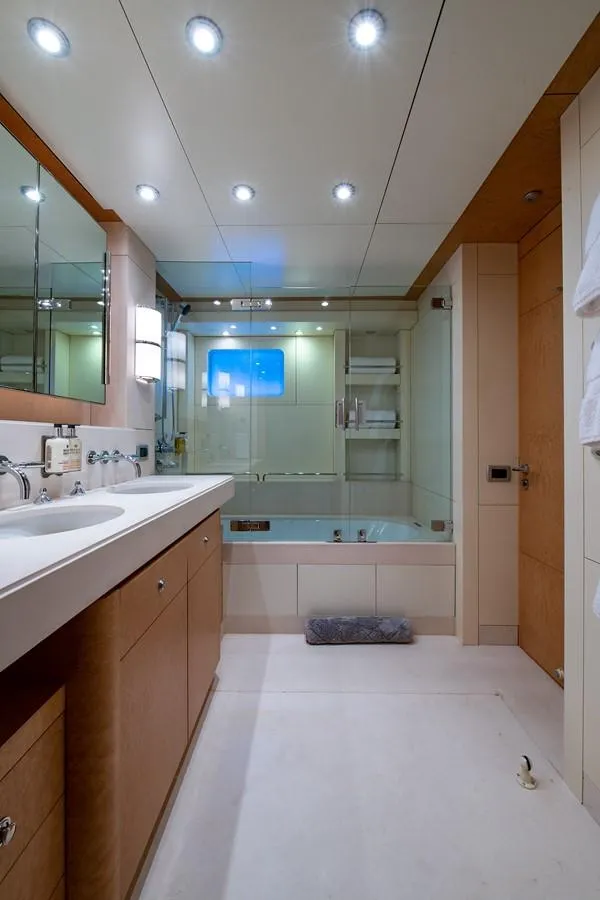 Slide: The Image of Oceanfast 174 Motor Yacht 2004 - 33