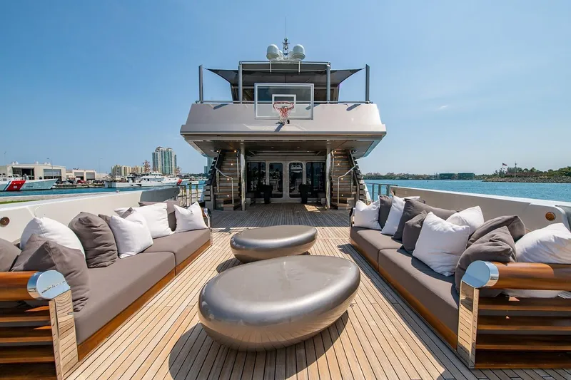Slide: The Image of Oceanfast 174 Motor Yacht 2004 - 15
