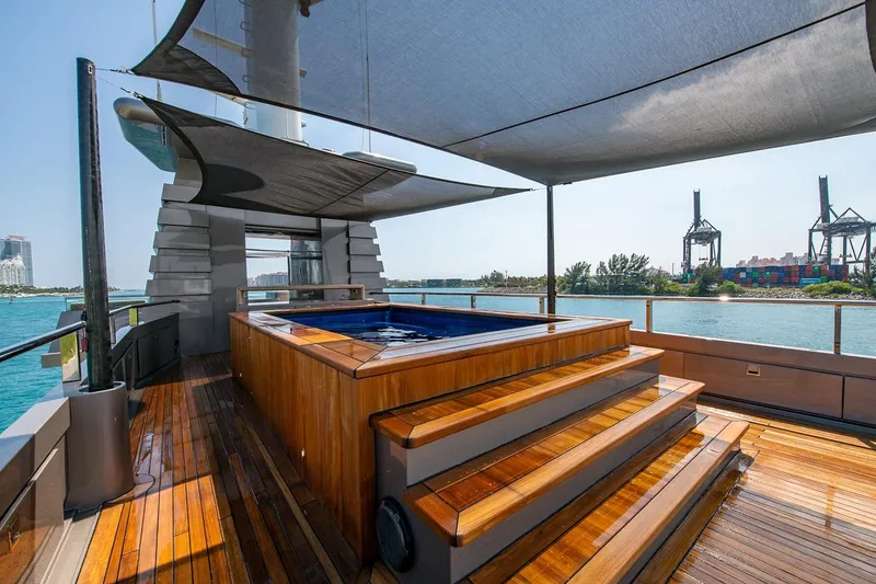 Slide: The Image of Oceanfast 174 Motor Yacht 2004 - 73