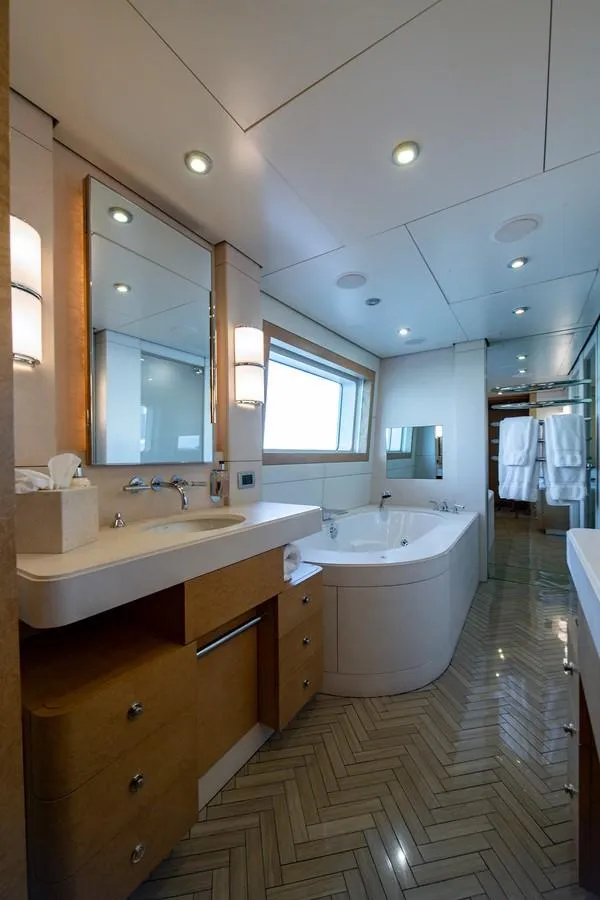 Slide: The Image of Oceanfast 174 Motor Yacht 2004 - 55