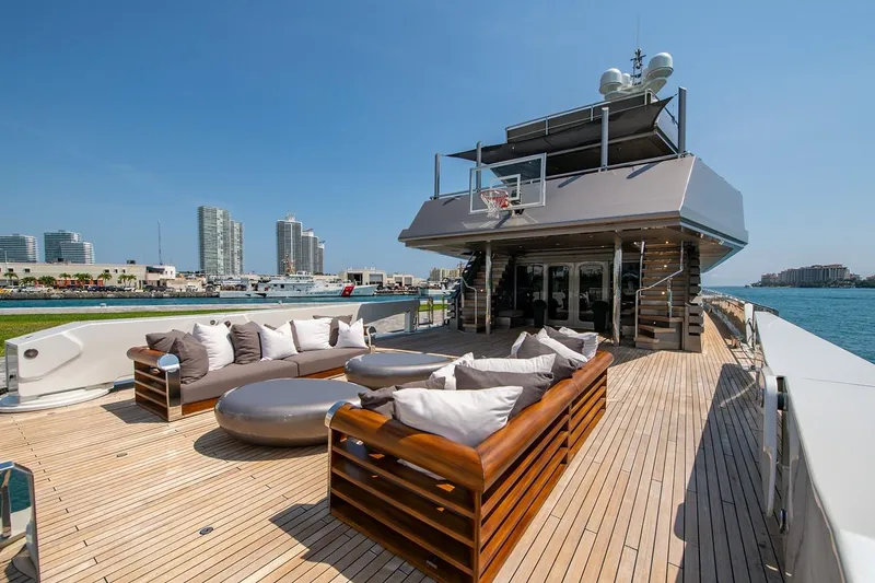 Slide: The Image of Oceanfast 174 Motor Yacht 2004 - 9