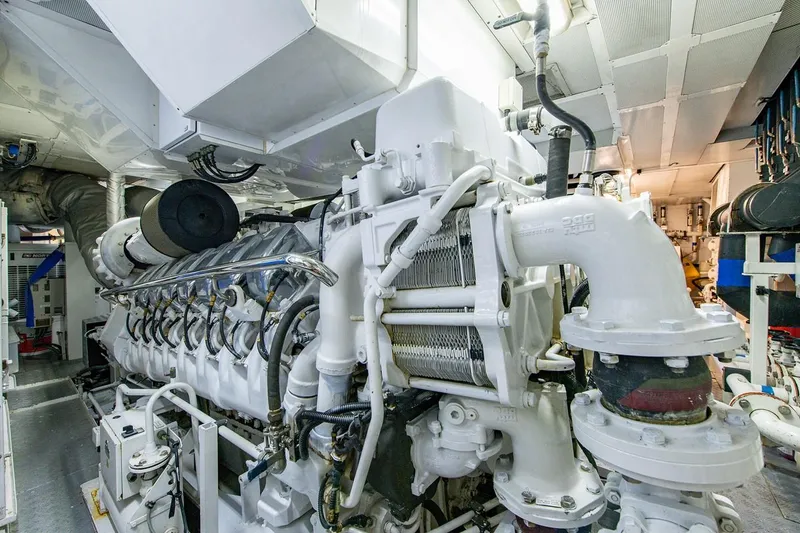 Slide: The Image of Oceanfast 174 Motor Yacht 2004 - 84