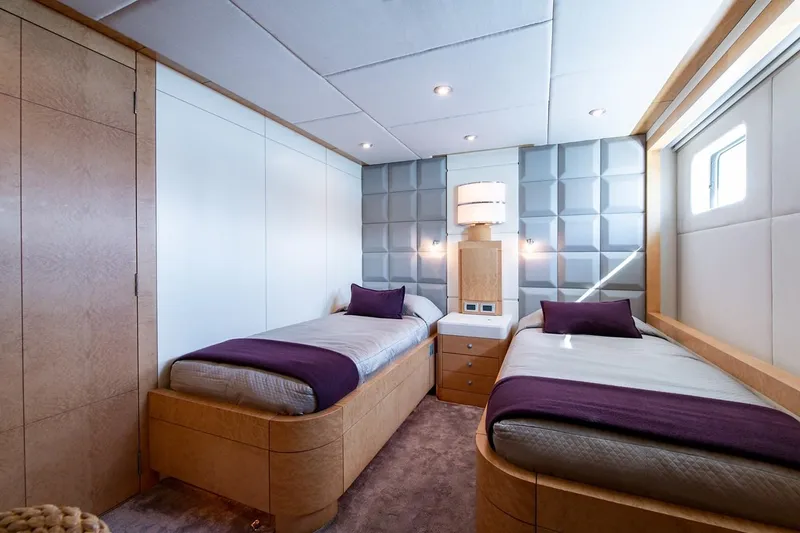 Slide: The Image of Oceanfast 174 Motor Yacht 2004 - 39