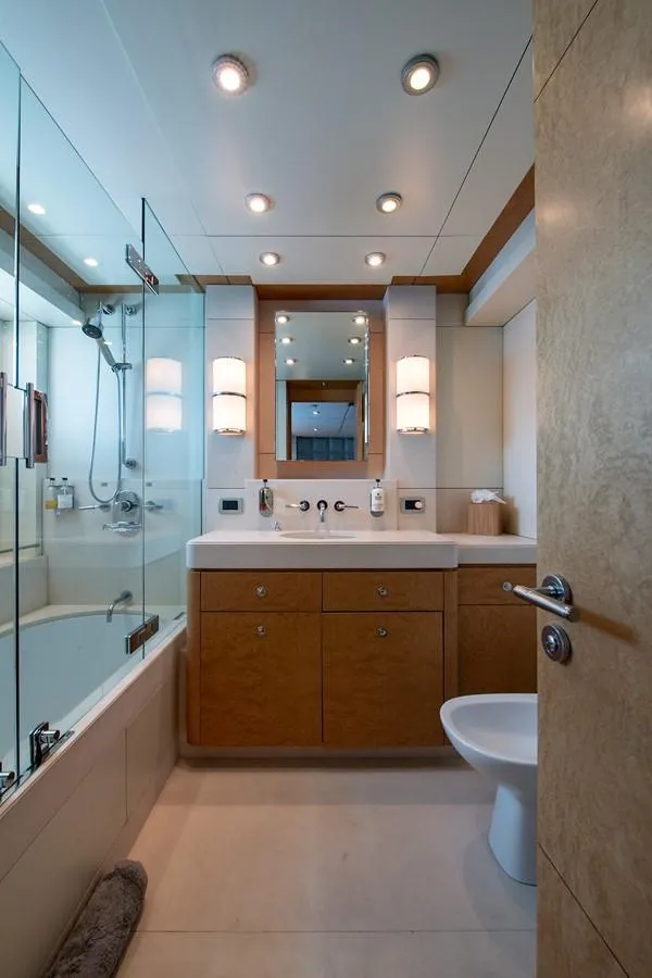 Slide: The Image of Oceanfast 174 Motor Yacht 2004 - 18