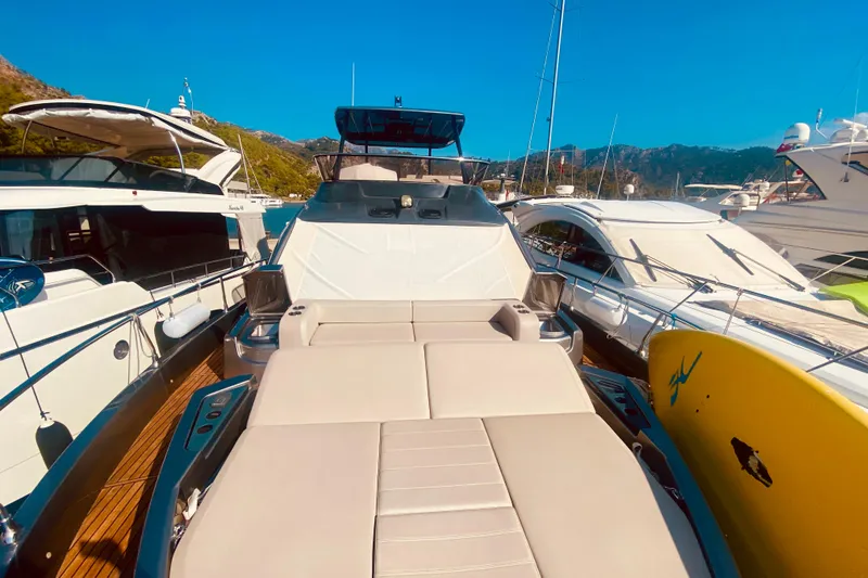 Slide: The Image of Cranchi E 52F Evoluzione 2020 - 61