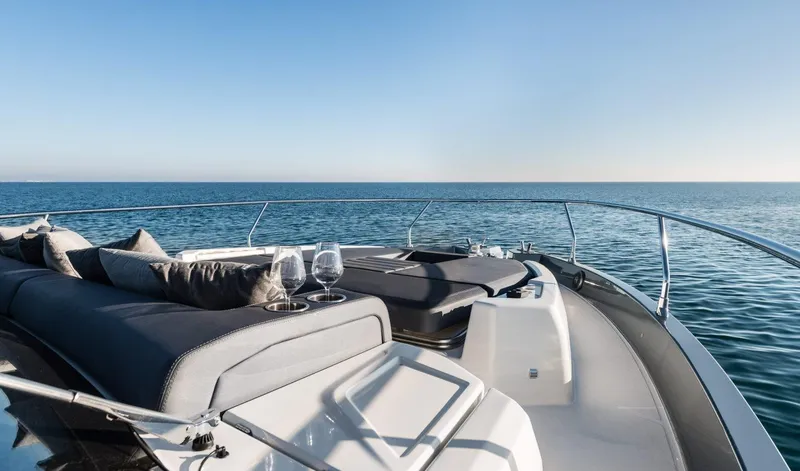 Slide: The Image of Cranchi E 52S Evoluzione 2019 - 8