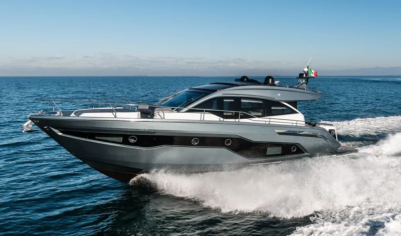 Slide: The Image of Cranchi E 52S Evoluzione 2019 - 3