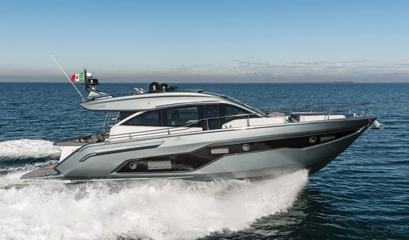 Slide: The Image of Cranchi E 52S Evoluzione 2019 - 2