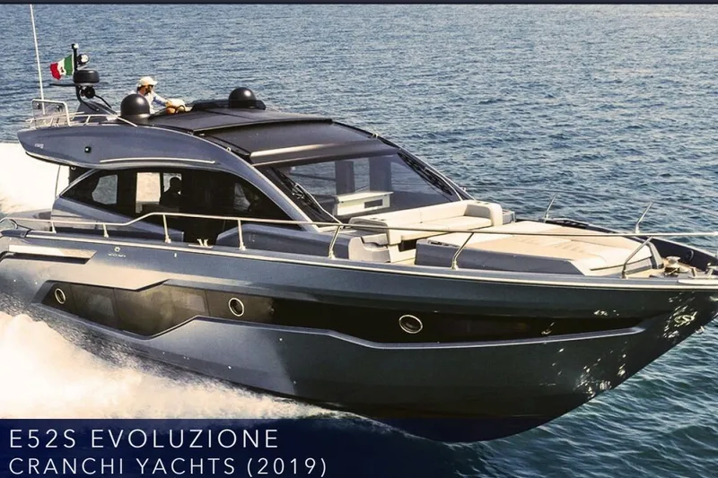 Slide: The Image of Cranchi E 52S Evoluzione 2019 - 34