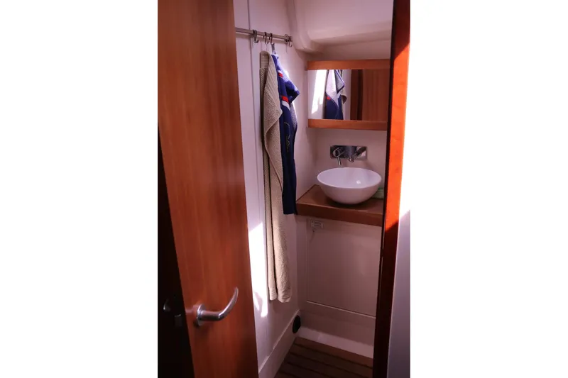 Slide: The Image of Hanse 445 2011 - 14