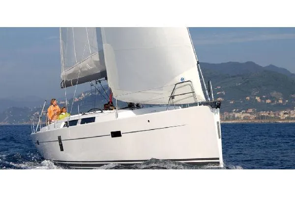 Slide: The Image of Hanse 445 2011 - 1