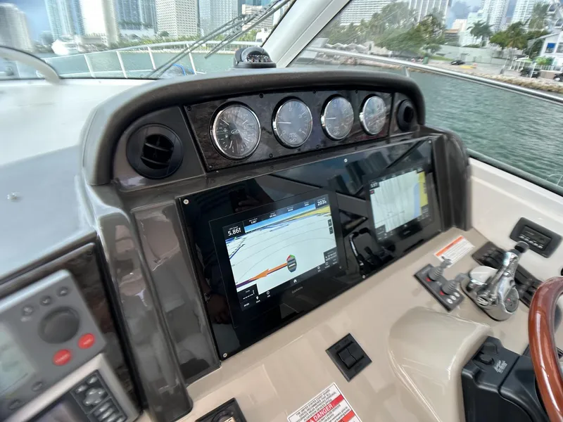 Slide: The Image of Sea Ray 480 Sundancer 2008 - 36