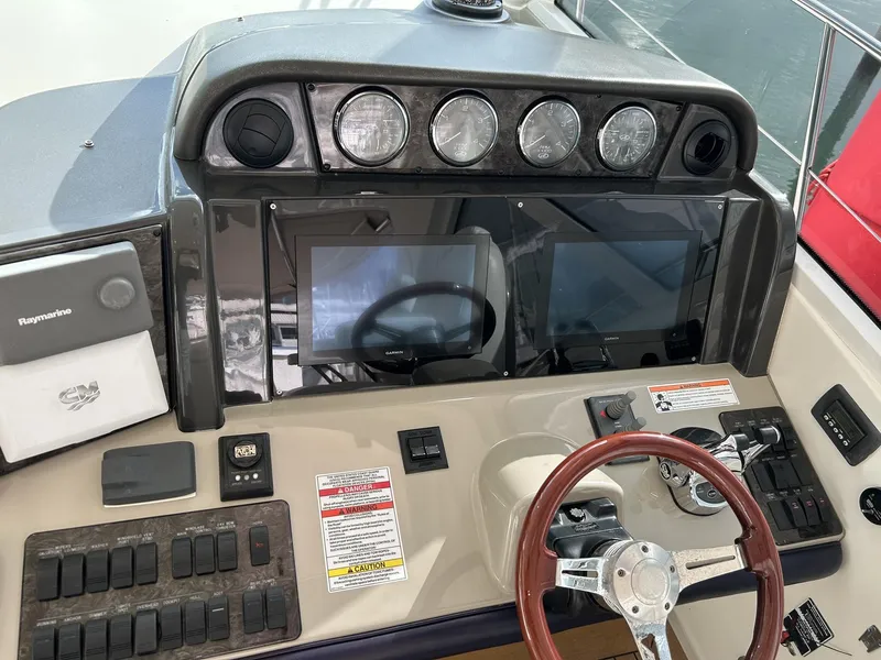 Slide: The Image of Sea Ray 480 Sundancer 2008 - 11
