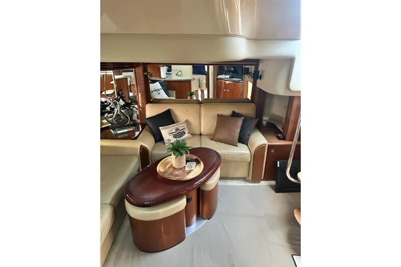 Slide: The Image of Sea Ray 52 Sundancer 2006 - 5