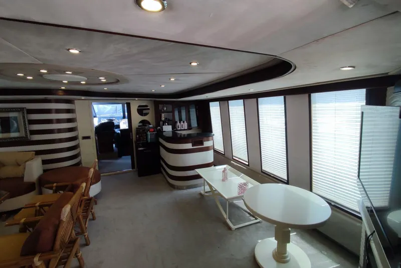Slide: The Image of Custom 85 Motor Yacht 2007 - 7