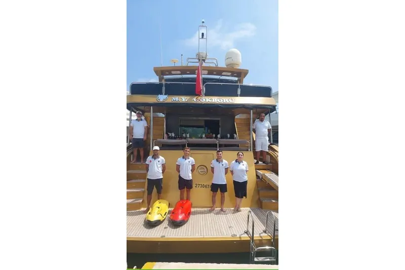 Slide: The Image of Custom 85 Motor Yacht 2007 - 3