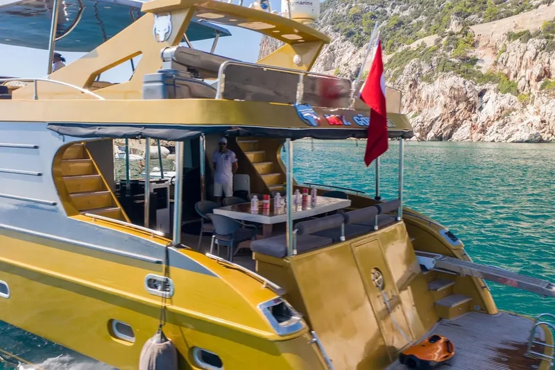 Slide: The Image of Custom 85 Motor Yacht 2007 - 2