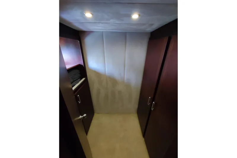 Slide: The Image of Custom 85 Motor Yacht 2007 - 14