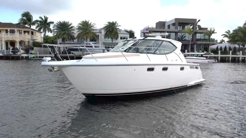 Slide: The Image of Tiara 3500 Sovran 2008 - 69