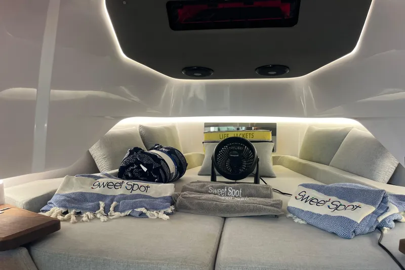 Slide: The Image of Axopar 37 XC Cross Cabin 2021 - 25