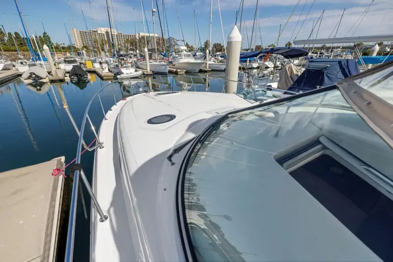 Slide: The Image of Sea Ray 340 Sundancer 2004 - 17