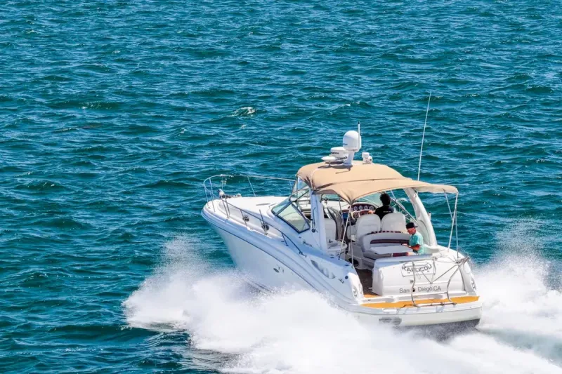 Slide: The Image of Sea Ray 340 Sundancer 2004 - 59