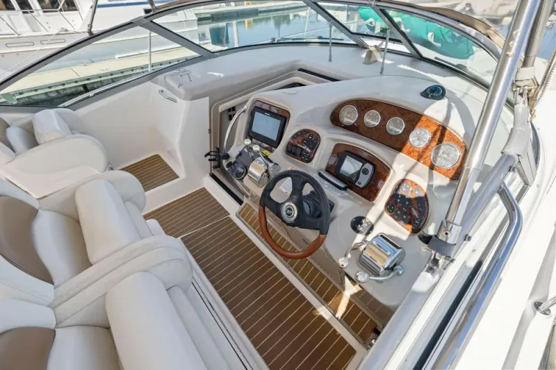 Slide: The Image of Sea Ray 340 Sundancer 2004 - 22
