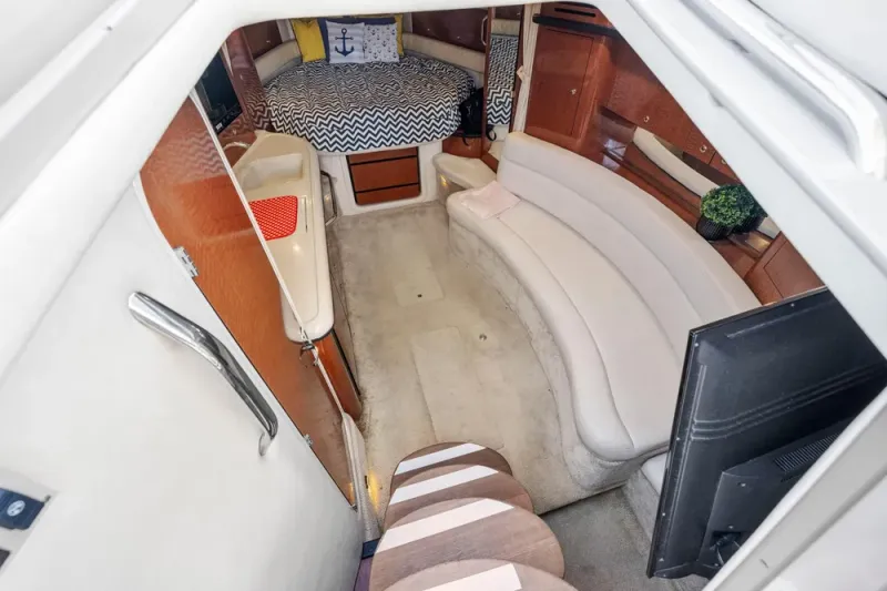 Slide: The Image of Sea Ray 340 Sundancer 2004 - 24