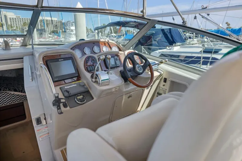 Slide: The Image of Sea Ray 340 Sundancer 2004 - 13