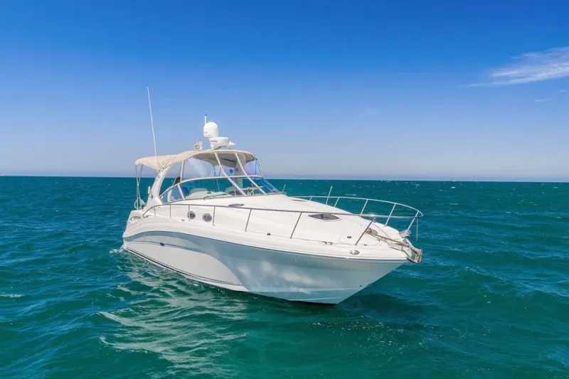 Slide: The Image of Sea Ray 340 Sundancer 2004 - 34