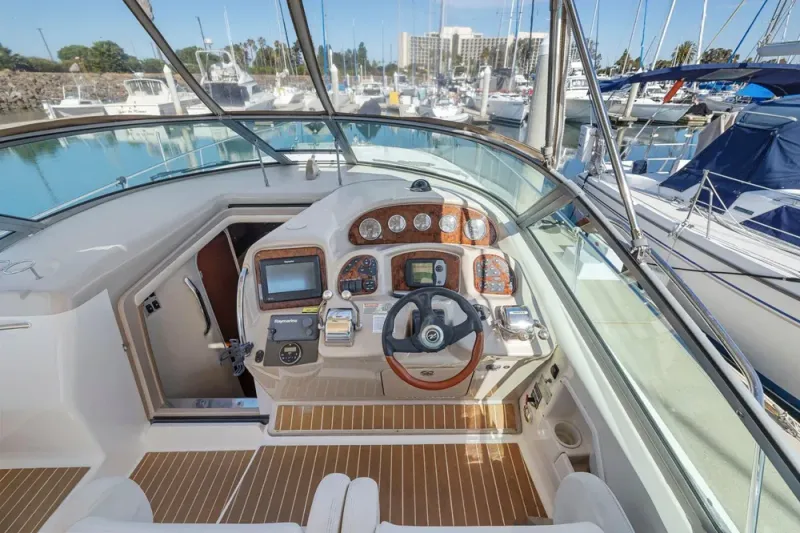 Slide: The Image of Sea Ray 340 Sundancer 2004 - 16