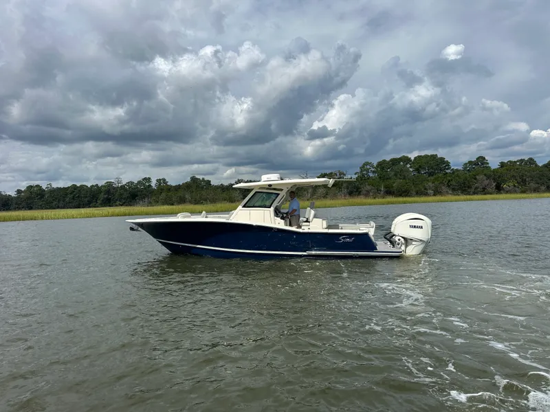 Slide: The Image of Scout 305LXF 2024 - 12