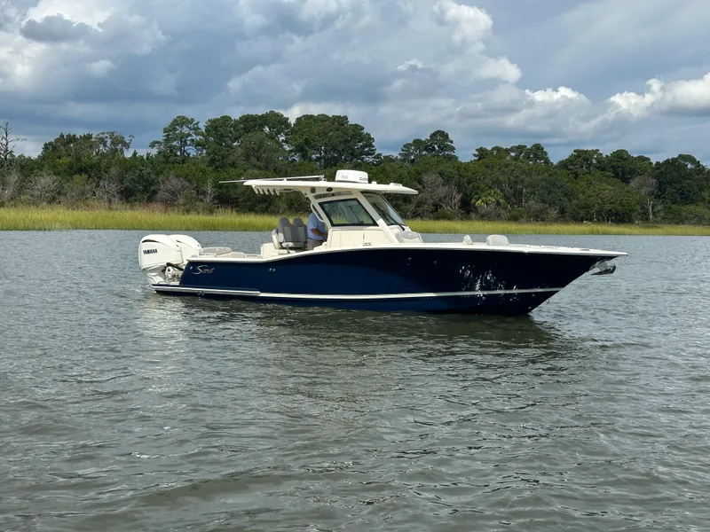 Slide: The Image of Scout 305LXF 2024 - 6