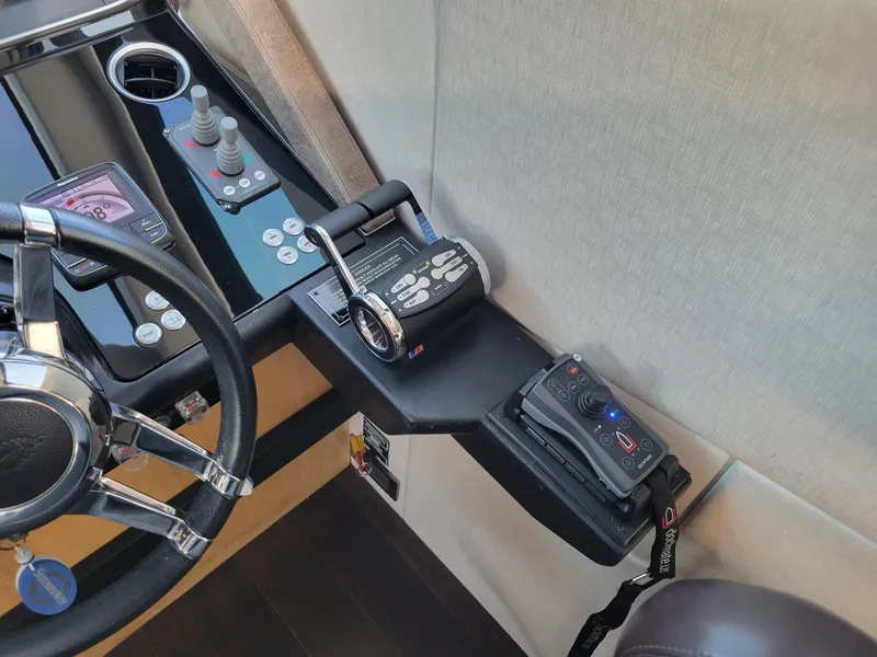 Slide: The Image of Sunseeker 68 Predator 2014 - 6