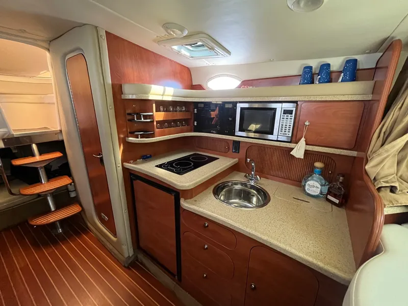 Slide: The Image of Rinker 342 Fiesta Vee 2006 - 2