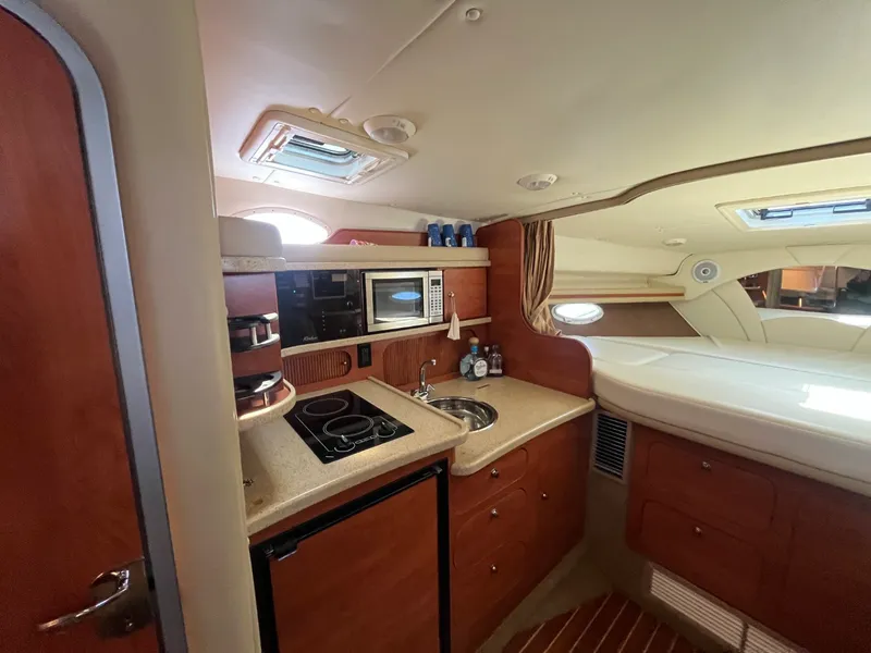 Slide: The Image of Rinker 342 Fiesta Vee 2006 - 29