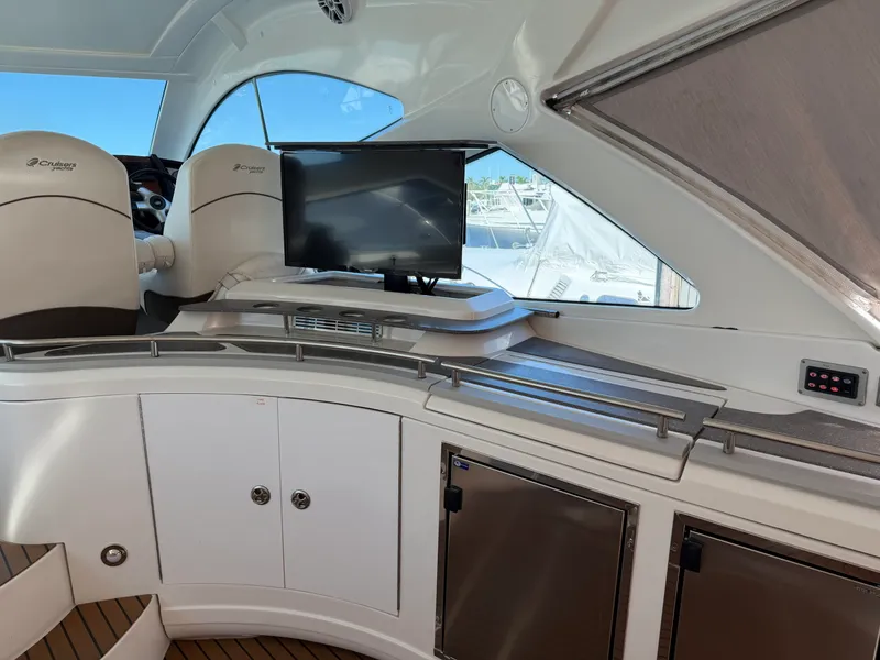 Slide: The Image of Cruisers 540 Sport Coupe 2011 - 14