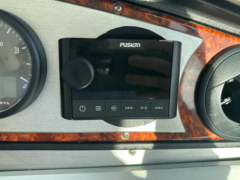 Slide: The Image of Cruisers 540 Sport Coupe 2011 - 28