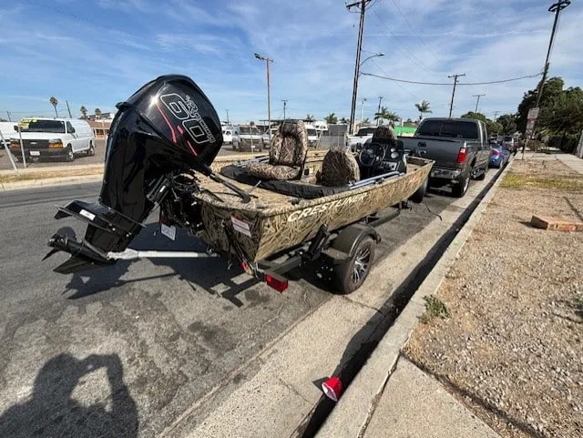 Slide: The Image of Crestliner 1700 Storm 2023 - 22