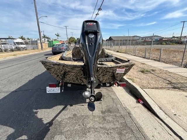 Slide: The Image of Crestliner 1700 Storm 2023 - 23