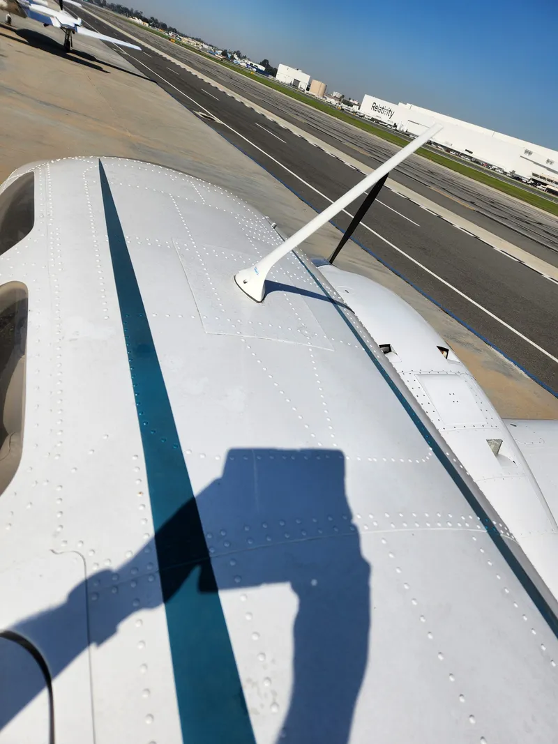 Slide: The Image of Beechcraft 58P Baron 1981 - 7