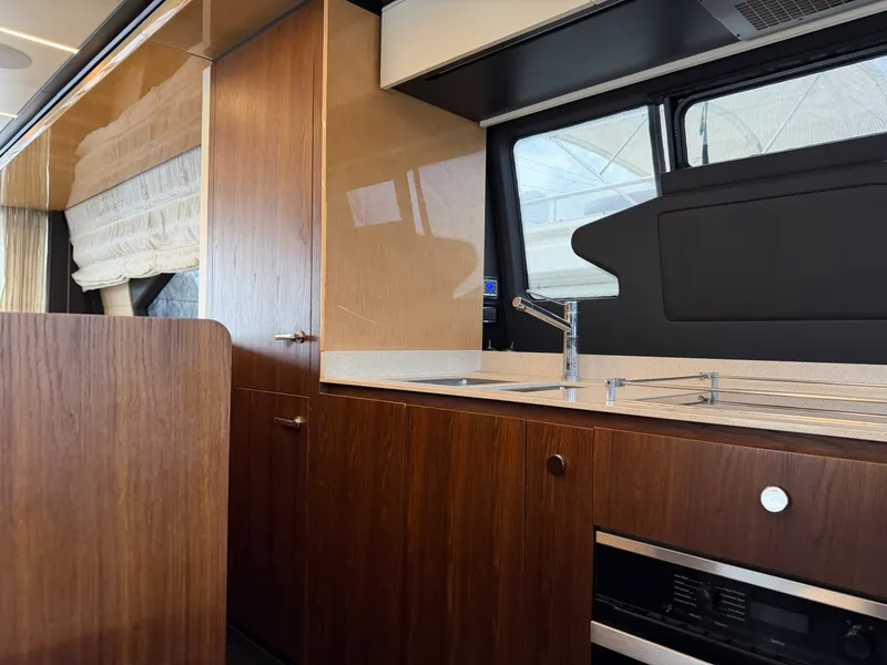 Slide: The Image of Azimut 72 Fly Bridge 2017 - 15