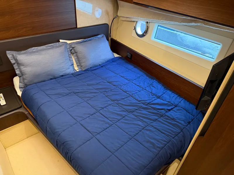 Slide: The Image of Azimut 72 Fly Bridge 2017 - 44