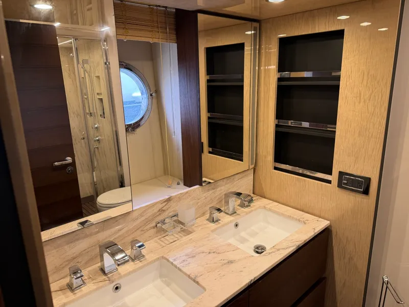 Slide: The Image of Azimut 72 Fly Bridge 2017 - 48